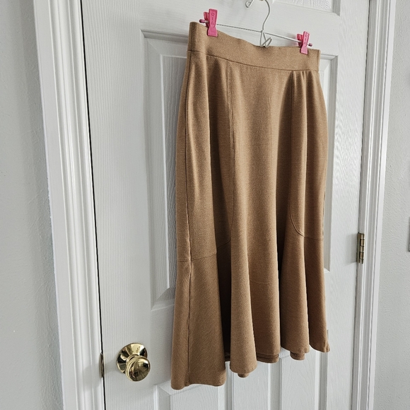 NWOT Lands End Ponte Knit Trumpet Flare Midi Skirt - Picture 3 of 9